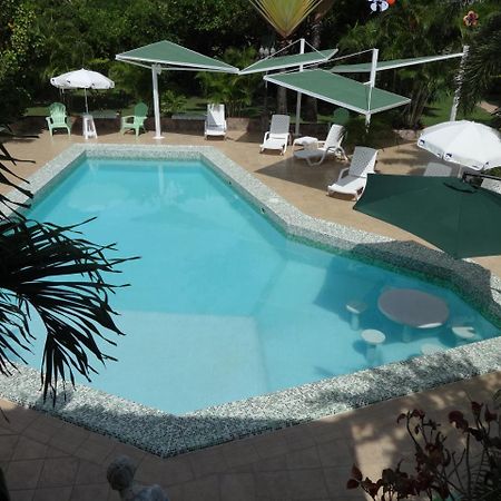 Hotel Casa Amarilla ปุนตาชาเม ภายนอก รูปภาพ