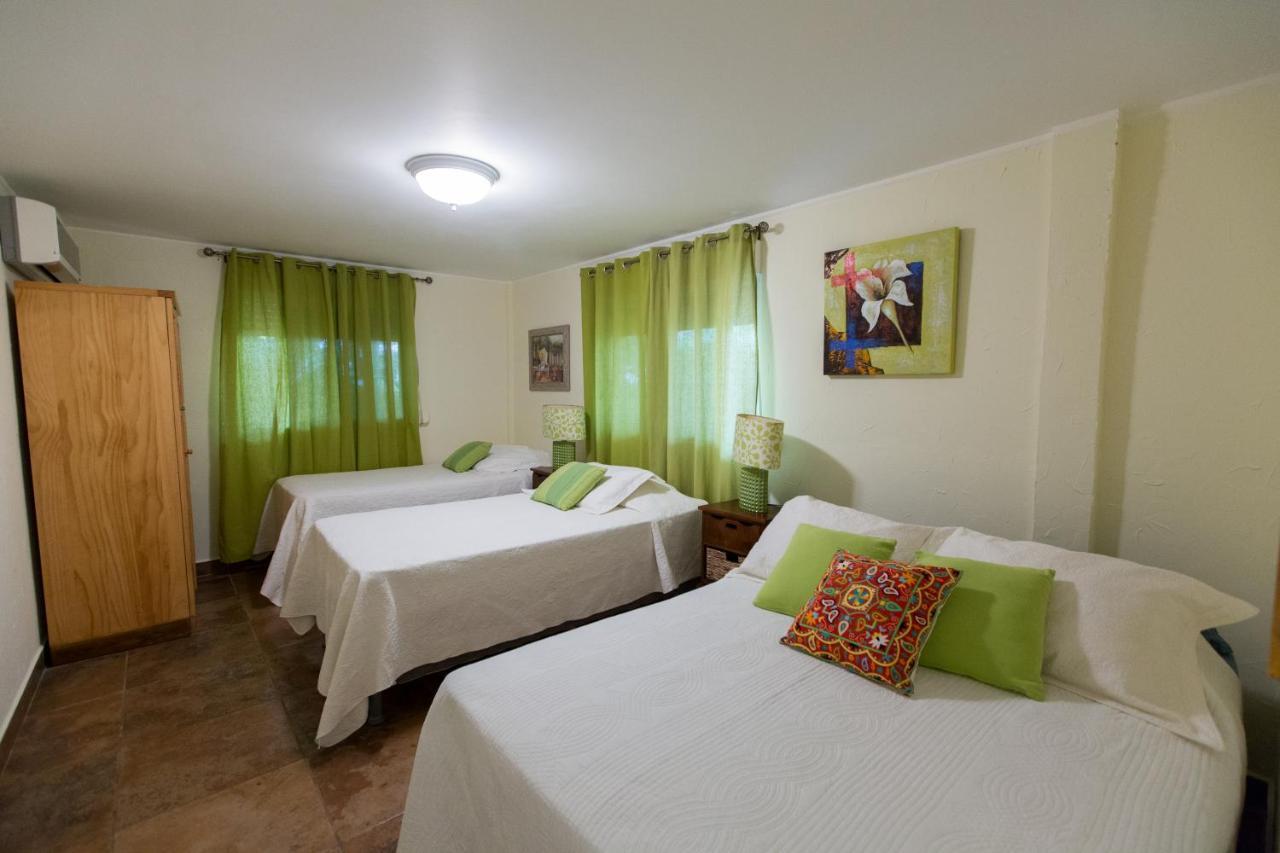 Hotel Casa Amarilla ปุนตาชาเม ภายนอก รูปภาพ