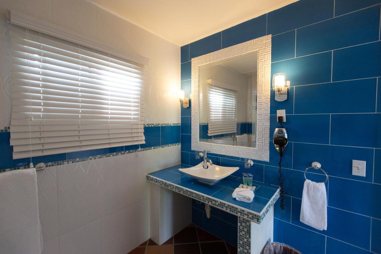 Hotel Casa Amarilla ปุนตาชาเม ภายนอก รูปภาพ